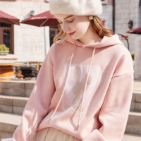 三彩粉红卫衣新款小兔烫钻印花卫衣加绒保暖套头衫连帽上衣宽松女